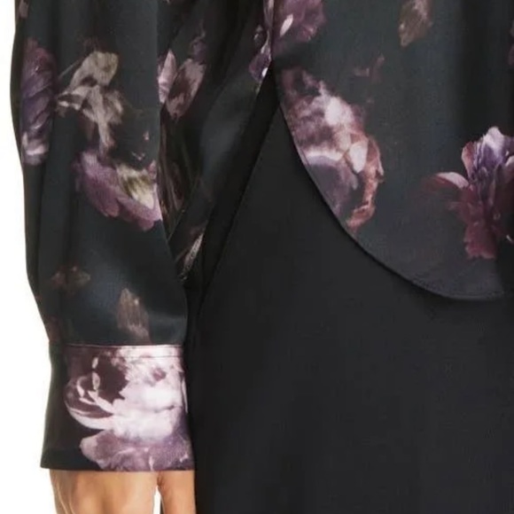 Vince silk popover blouse NWT - Picture 4 of 10